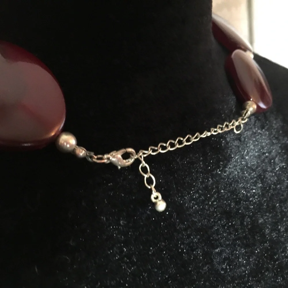 Vintage 60’s Burgundy Ovals necklace